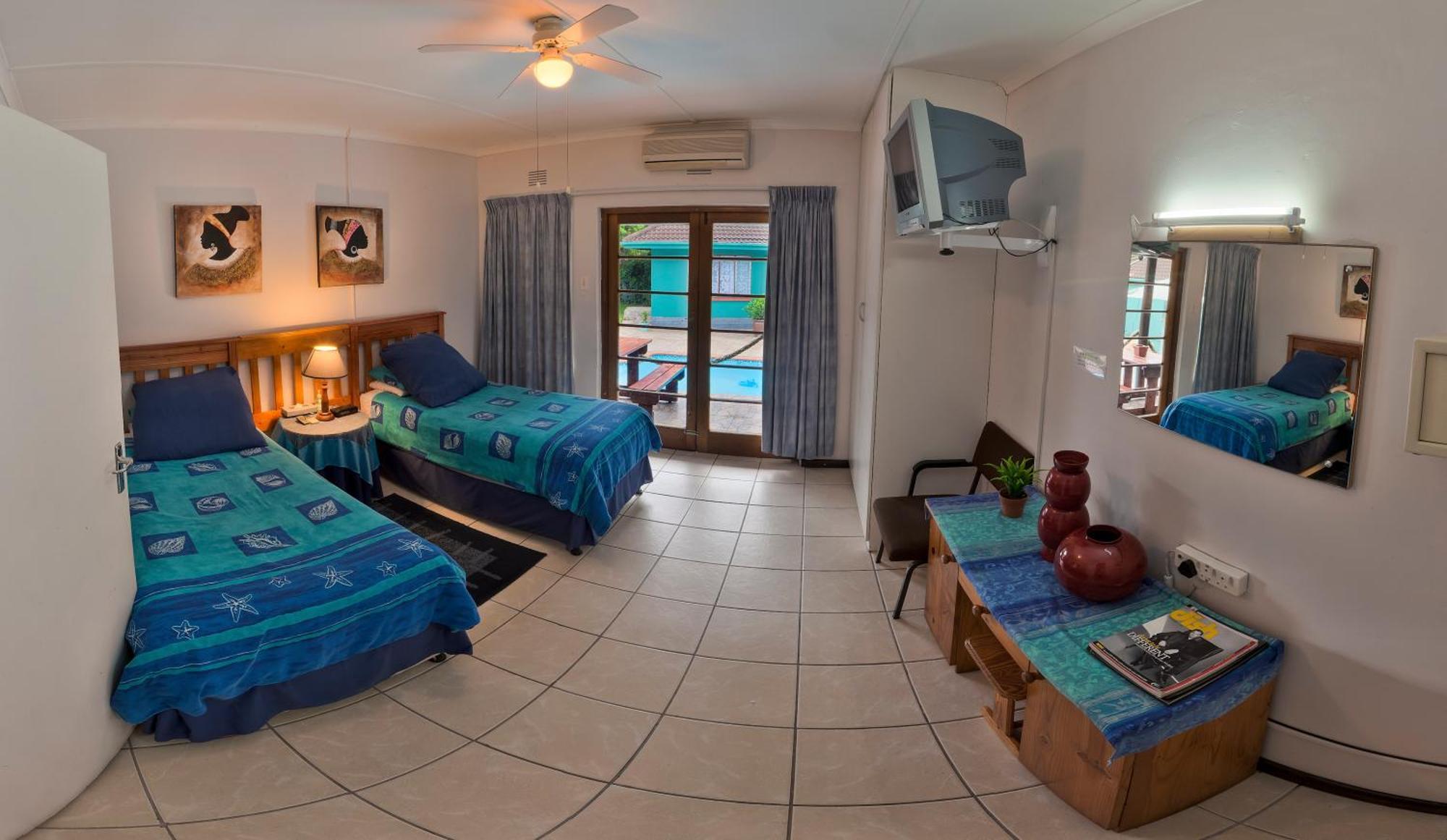 La Rochelle Inn Richards Bay Exterior photo