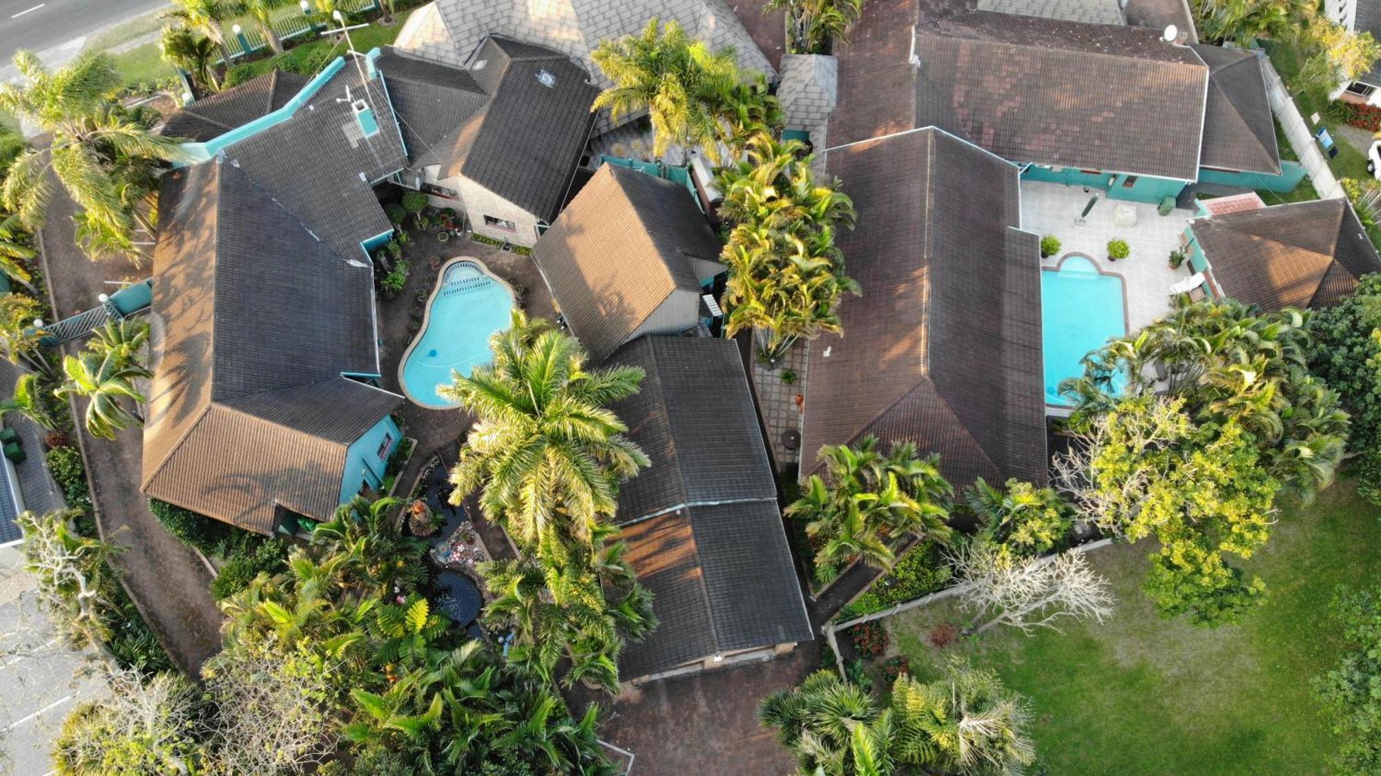 La Rochelle Inn Richards Bay Exterior photo